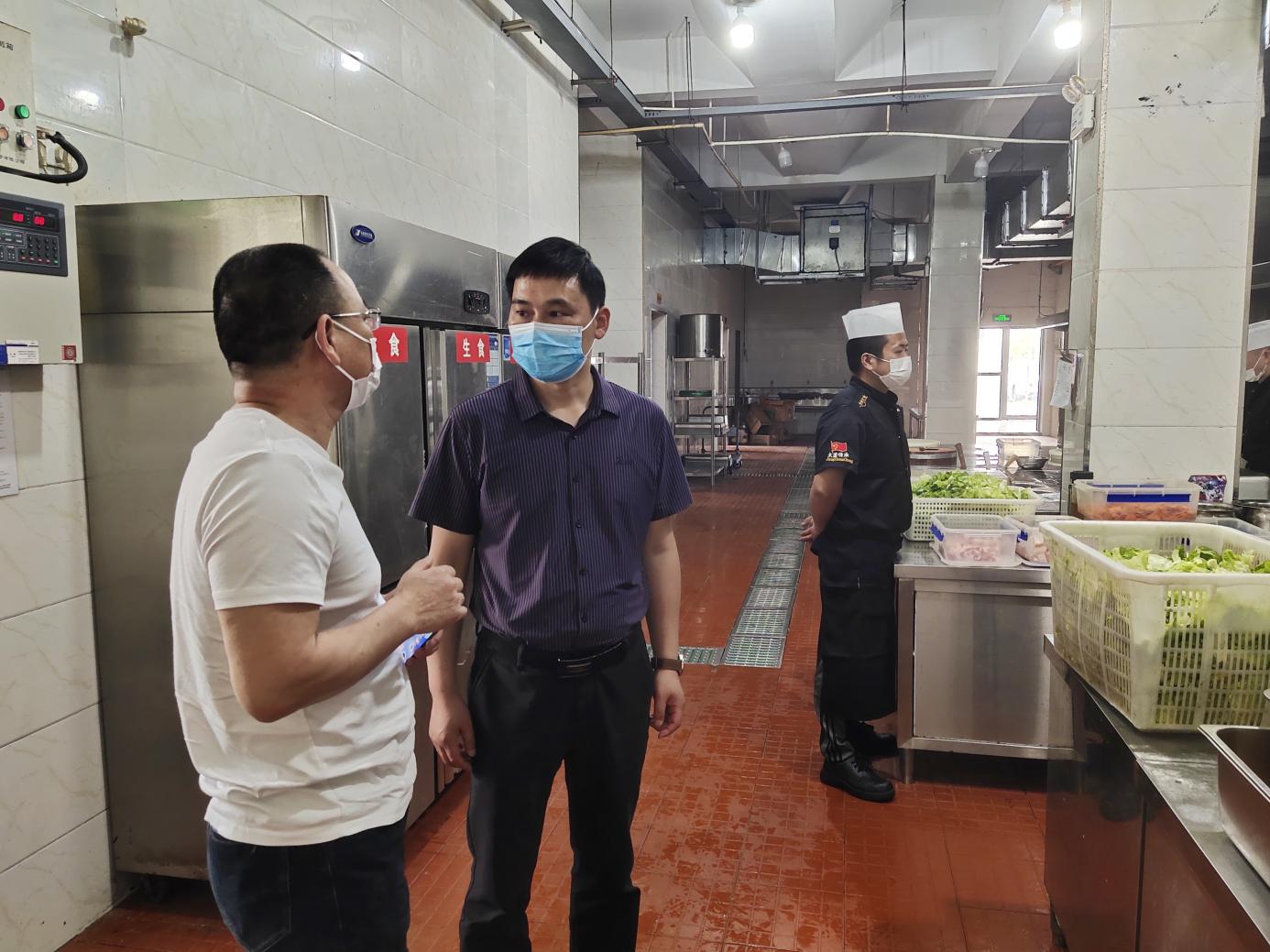 強化服務(wù)、紓困解難——國資運營公司開展九龍園區(qū)企業(yè)走訪