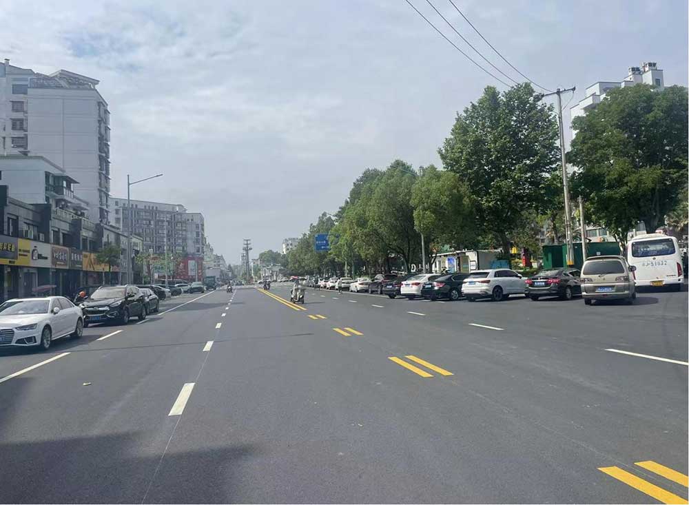 完善基礎(chǔ)設(shè)施提升改造，確保人民群眾出行安全