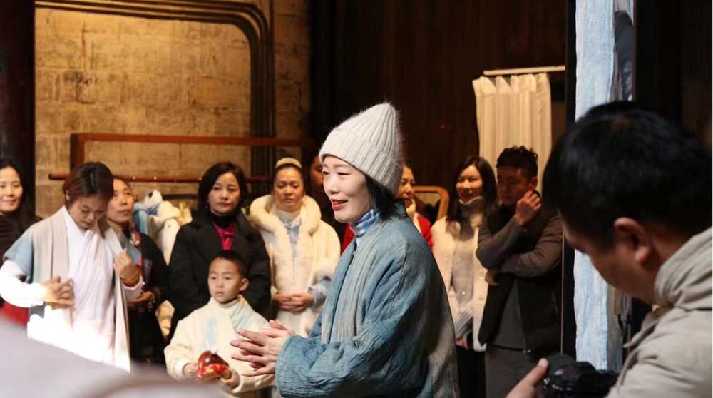 藍(lán)屋藝術(shù)館開業(yè)，為鄉(xiāng)村業(yè)態(tài)增活力