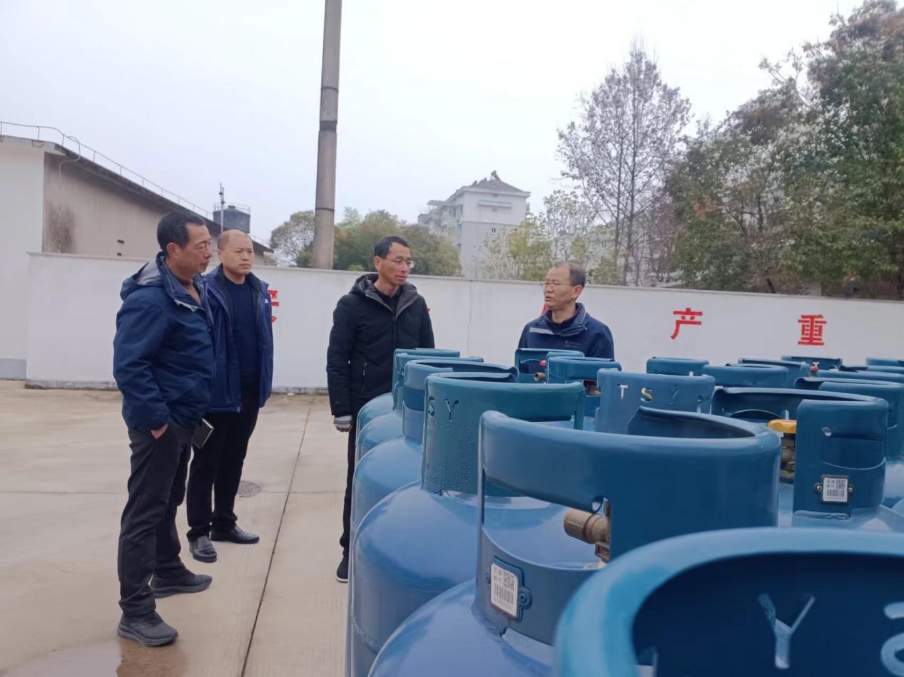 防患于未燃  ?！捌俊卑矡o恙