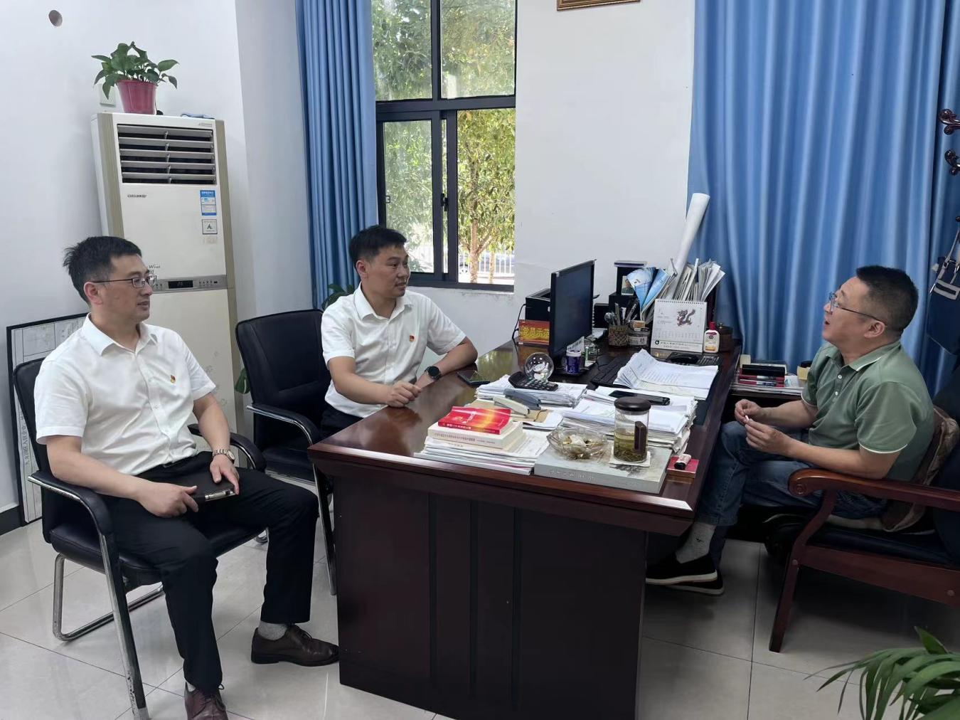 人才為本，安居為先